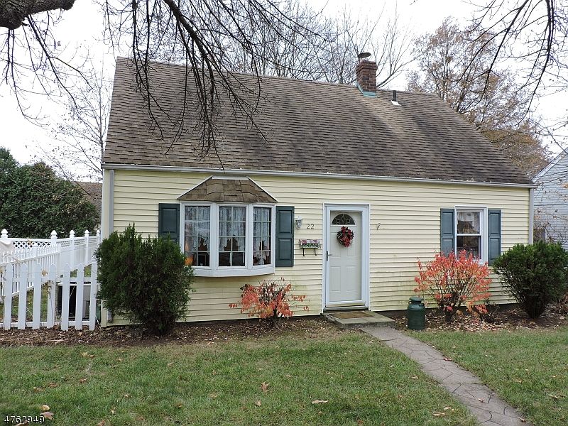 2nd image of 22 Cathy Ave