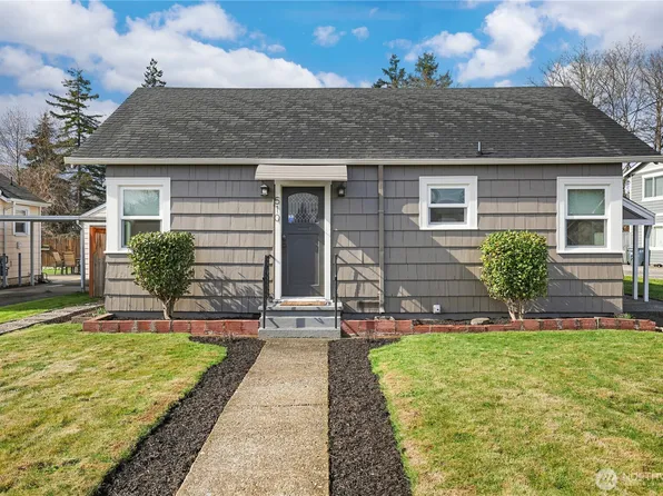 510 10th Street SE, Puyallup, WA 98372