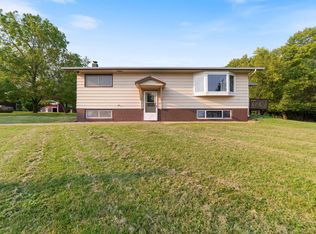 42489 Birchview Rd, Sturgeon Lake, MN 55783