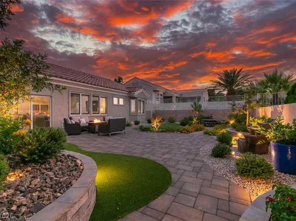 10800 Heritage Hills Dr, Las Vegas, NV 89134