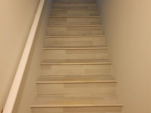 4th image of 7670 Westwood Drive #714