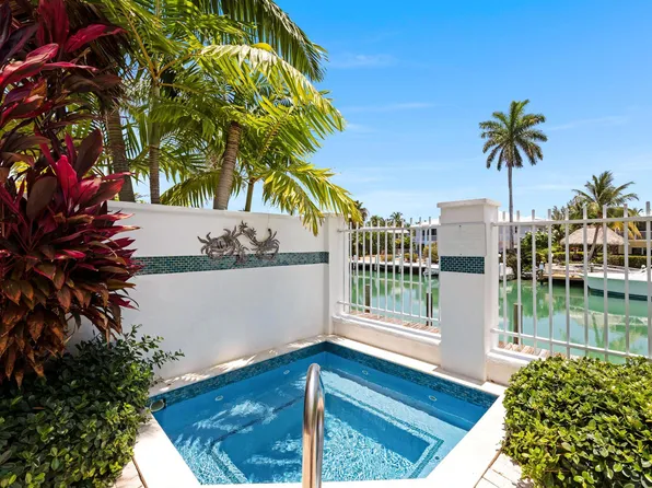 7023 Harbor Village Dr, Duck Key, FL 33050