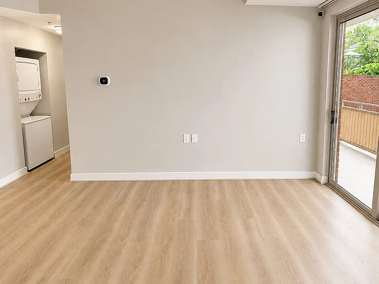 7500 Woodmont Ave #217 — Photo 2