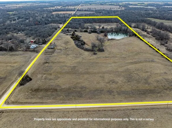 N 50th St, Walnut, KS 66780