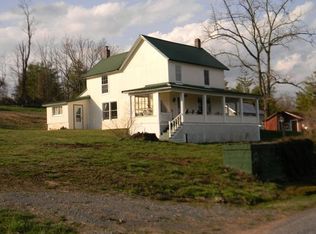 111 Rakestown Rd, Ivanhoe, VA 24350