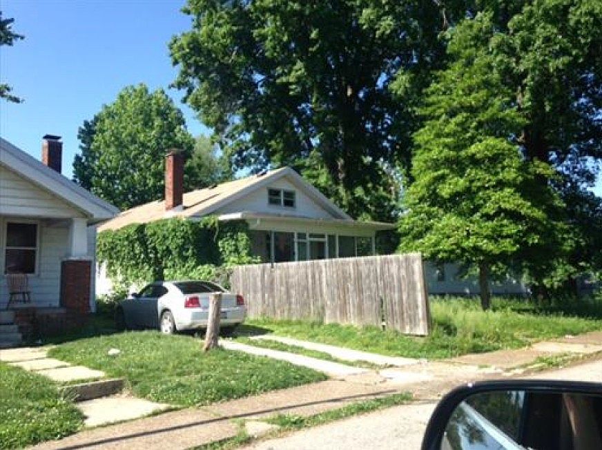 2nd image of 1113 Jefferson Ave