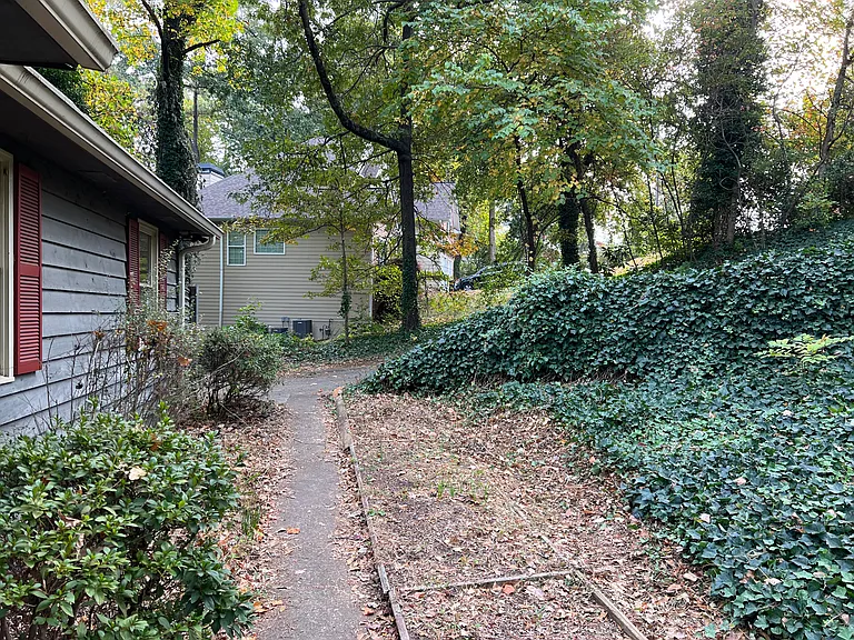 704 Mohawk Dr — Photo 14