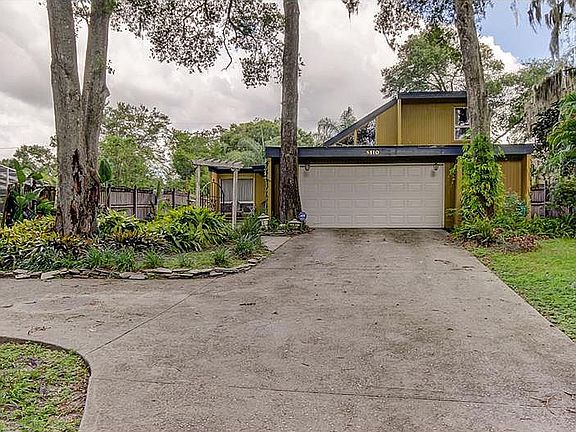 2nd image of 8110 N River Shore Dr
