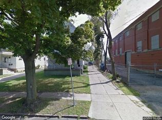19 Sumner Pl, Buffalo, NY 14211