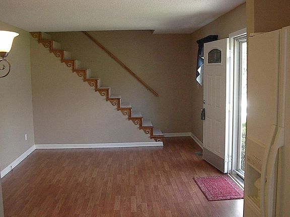 4th image of 1920 Woodrow Dr #3