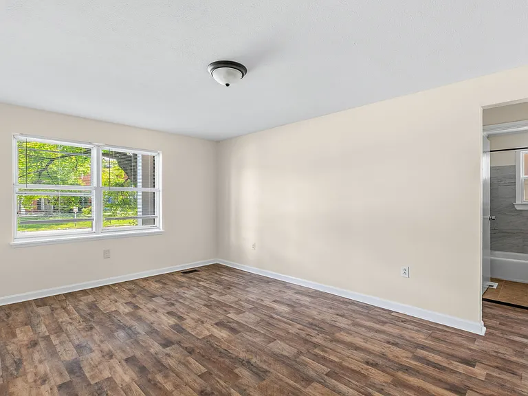 1707 Valley Forge Way #1 — Photo 9