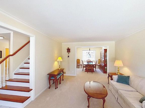 2nd image of 114 N Crescent Ave