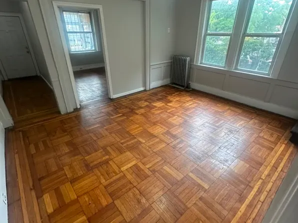 54 Hillside Ave, Newark, NJ