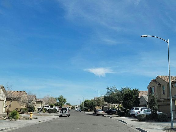 4th image of 10427 W Kingman St