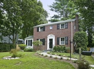 5305 Wakefield Rd, Bethesda, MD 20816