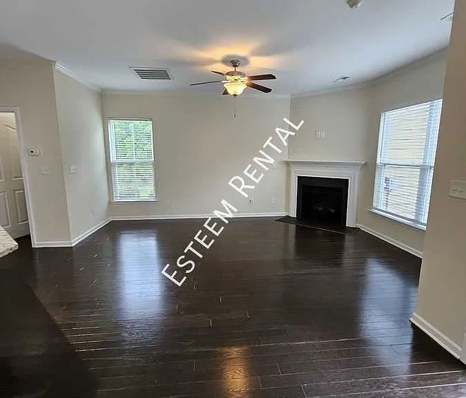 110 Fargale Ln — Photo 7