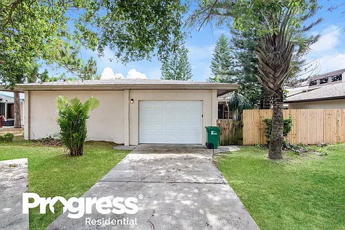 225 Bayhead Dr Photo 1