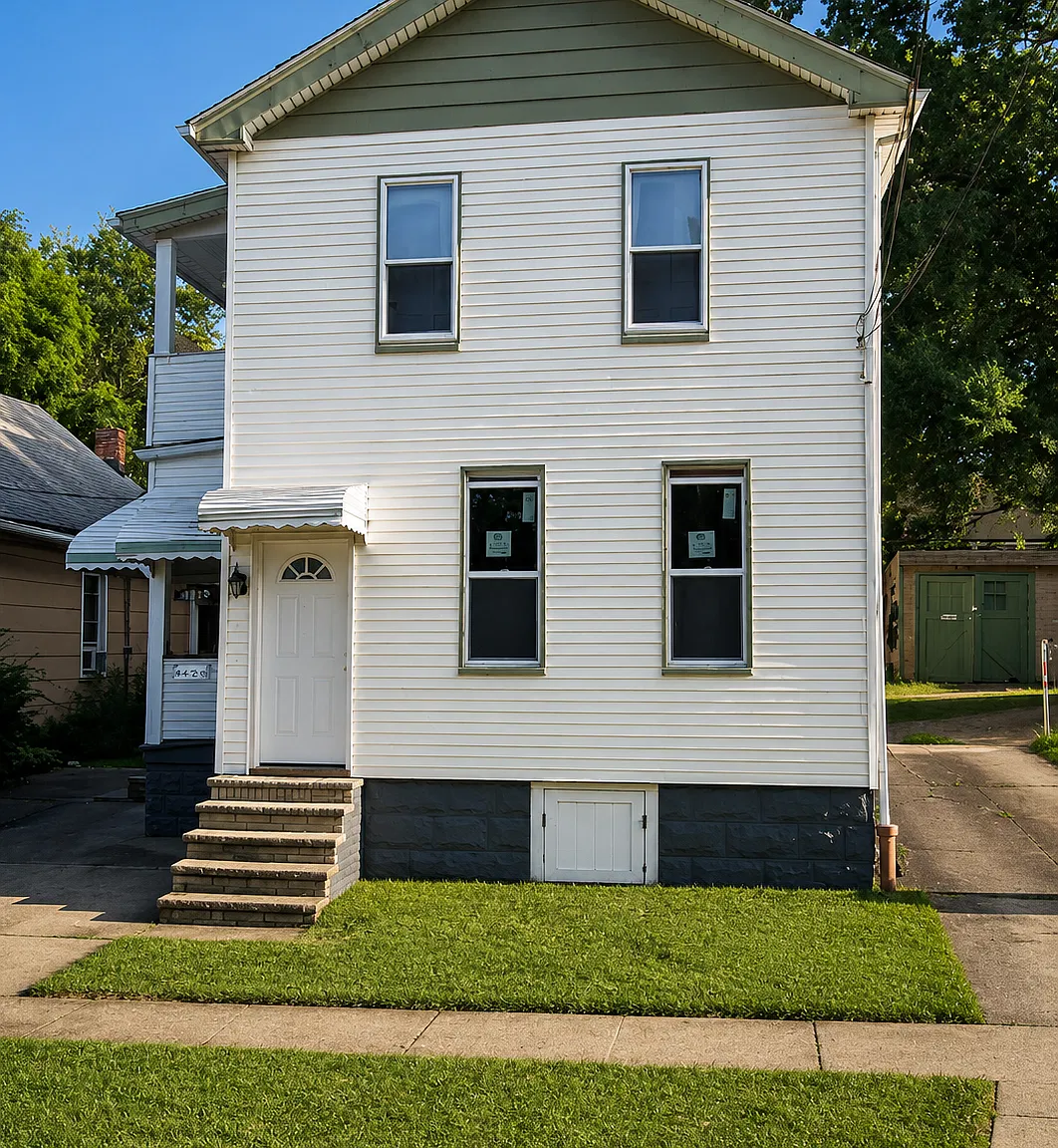 2 bed, 857 sqft, $800 — Photo 1