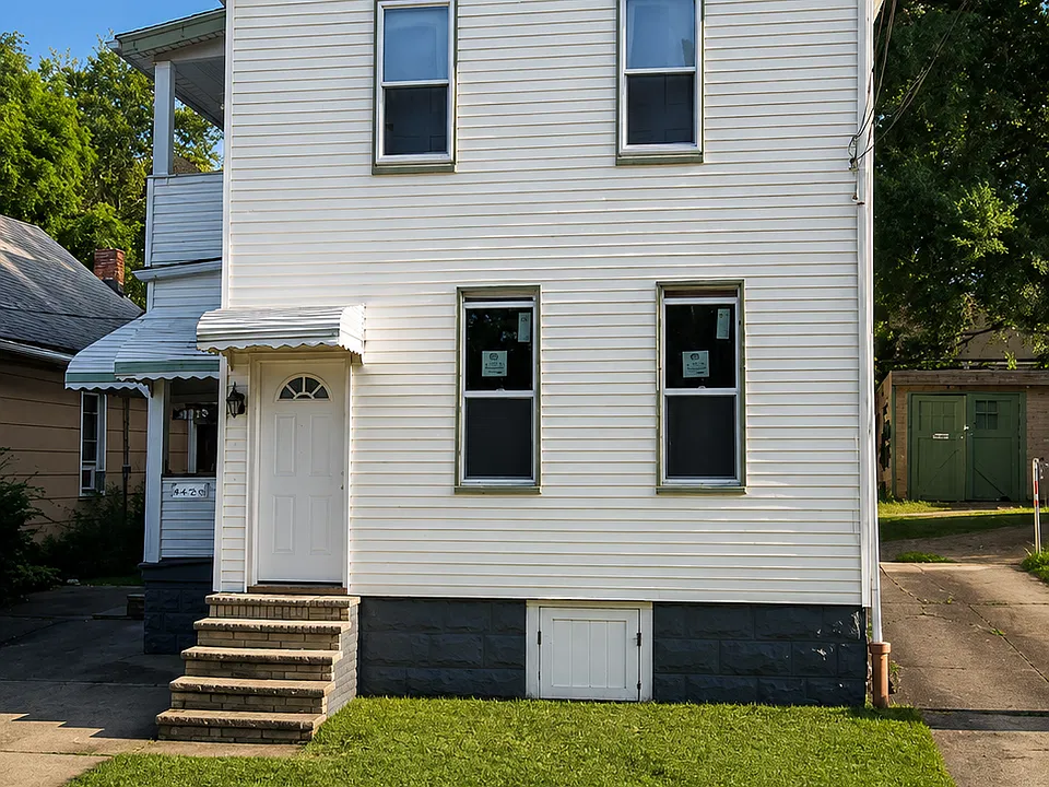 4019 Newark Ave #2