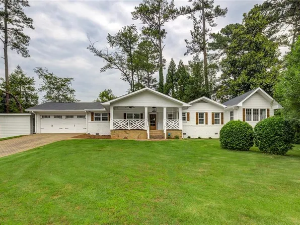 4510 Jolyn Pl, Sandy Springs, GA 30342