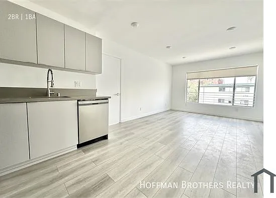 318 S Mariposa Ave #12A — Photo 8
