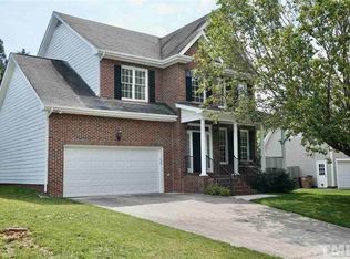 3032 Dargan Hills Dr, Wake Forest, NC 27587
