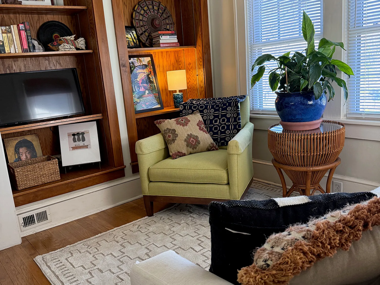 2 bed, 1400 sqft, $2,195 — Photo 3