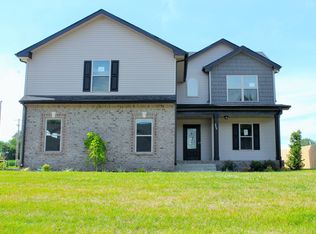 264 Azalea Dr, Oak Grove, KY 42262