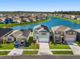2633 Oak Stream Dr, Green Cove Springs, FL 32043