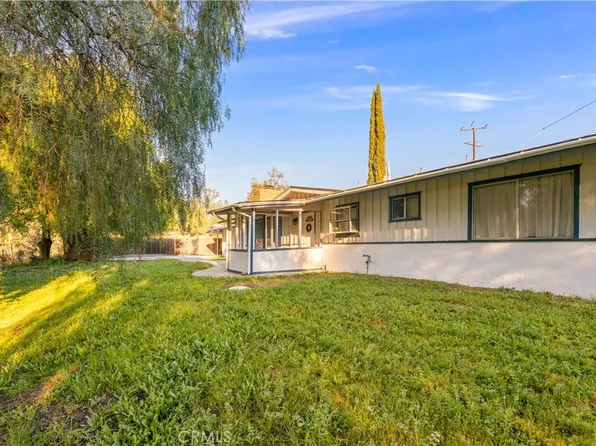 28492 Lilac Rd, Valley Center, CA 92082