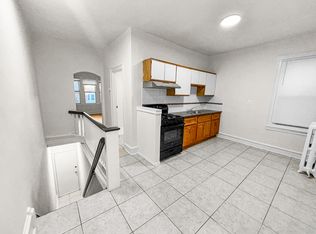 4832 N Camac St FLOOR 2, Philadelphia, PA 19141