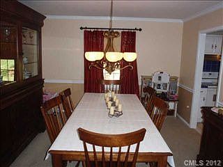 3rd image of 4711 Autumn Leaf Ln