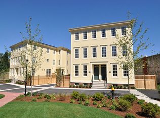 27 Park St, Boston, MA 02129