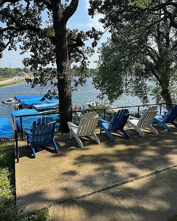 1st image of 1000 Lake Shore Dr #99