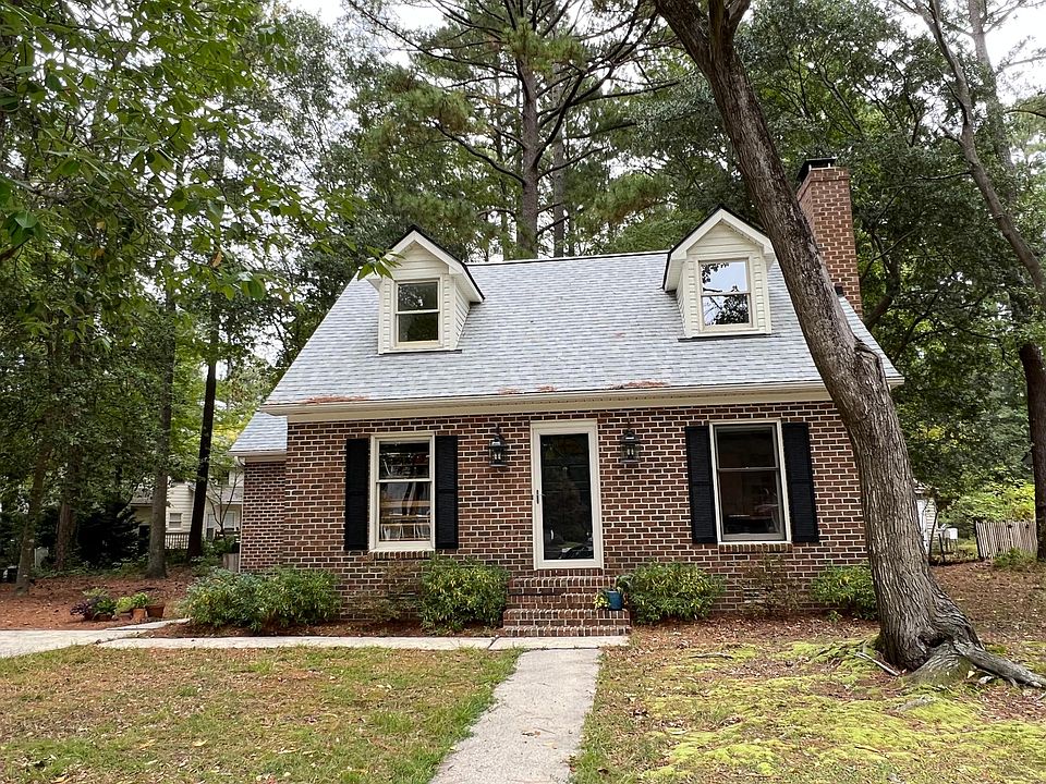 1st image of 310 Baytree Dr