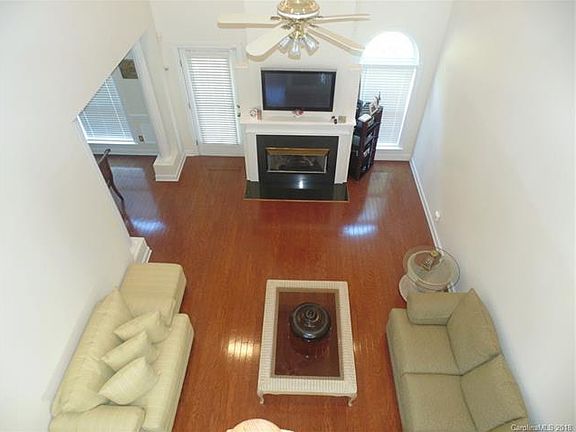5th image of 5223 Eagle Creek Dr