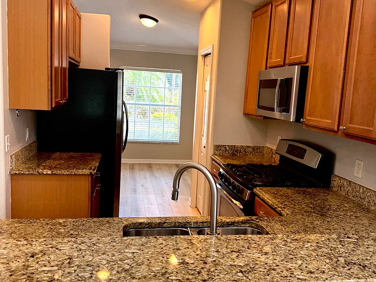 6115 Blue Runner Ct — Photo 24