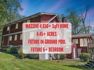 190 Robyn Ln, Pocono Lake, PA