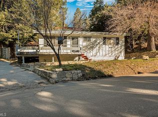 1164 Bear Springs Rd, Rimforest, CA 92378