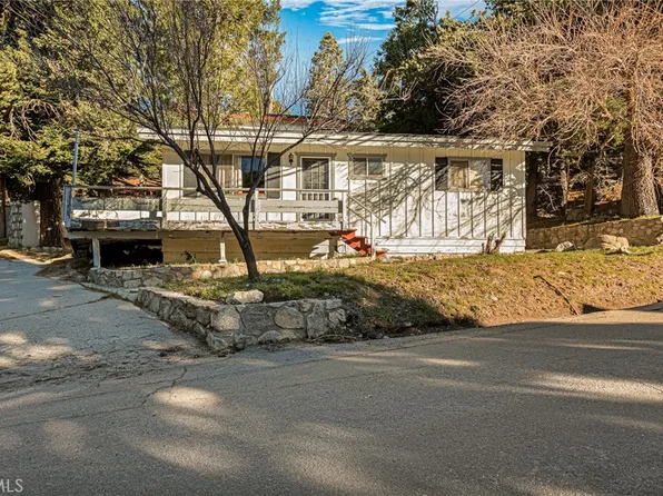 1164 Bear Springs Rd, Rimforest, CA 92378