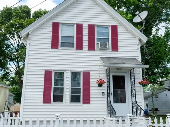 92 Cosgrove St, Lowell, MA 01852