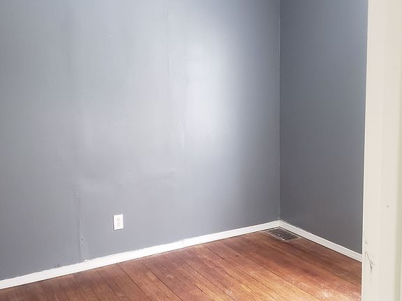 5th image of 323 N 41st St