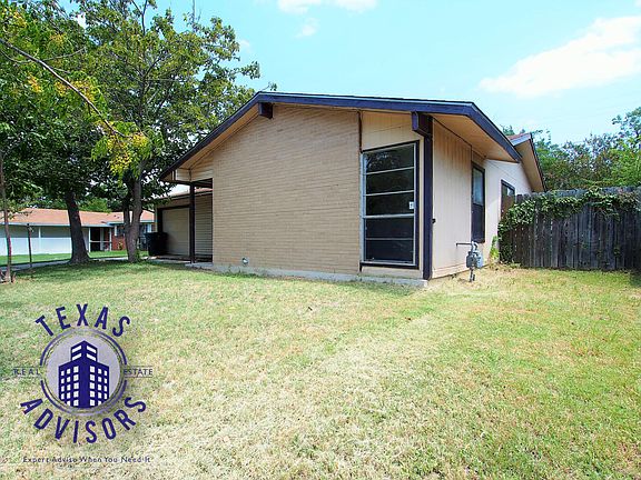 2nd image of 1518 Meadow Dr