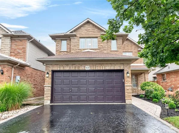 43 Liam Dr, Hamilton, ON L9G 4Y1