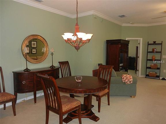 4th image of 19136 Weymouth Dr