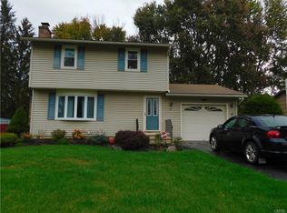 4141 Birchwood Dr N, Liverpool, NY 13090