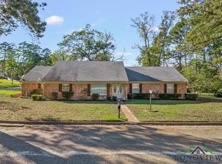 1410 N Bradford St, Gilmer, TX 75644