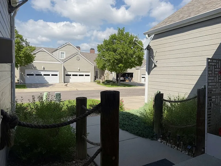 15555 E 40th Ave #74 — Photo 4