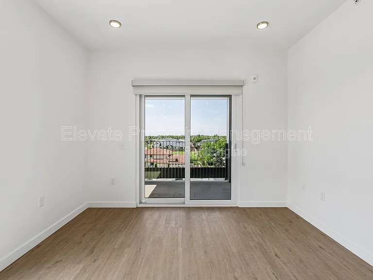 The E at 1016 NW 67th Street — Photo 102