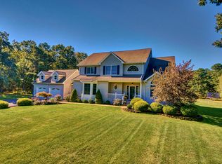 86 Magnolia Dr, Jackson, NJ 08527